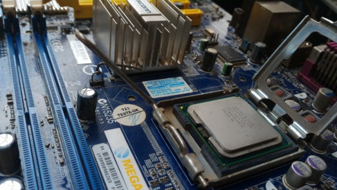 Démission surprise du PDG d'Intel