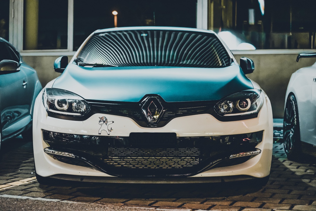Pour le PDG de Renault, les voitures devront coûter plus cher