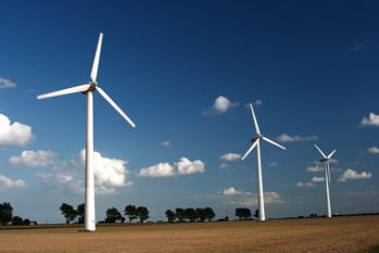 Google continue d'améliorer son empreinte carbone en achetant un nouveau parc éolien