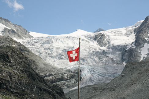 Les Suisses opposés au plafonnement des hauts salaires