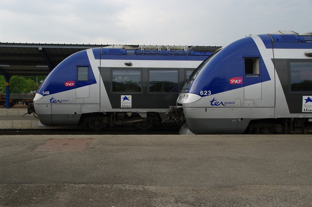 L'État efface 10 milliards d'euros de dette de la SNCF