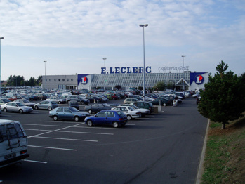 Leclerc condamné pour ses contrats avec les fournisseurs