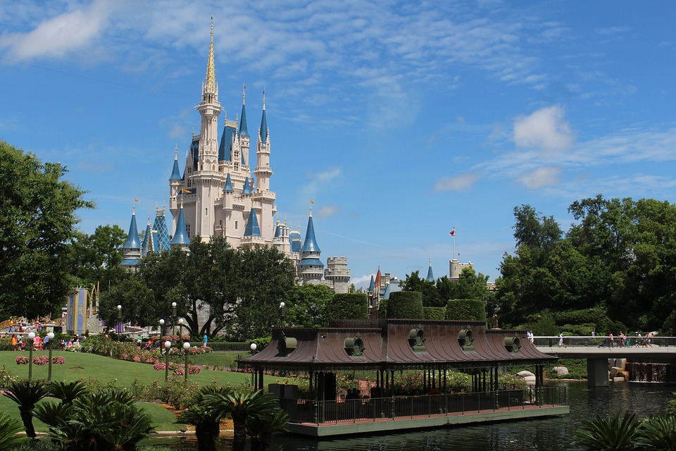 Bob Iger met fin au télétravail chez Disney Bob Iger met fin au télétravail chez Disney