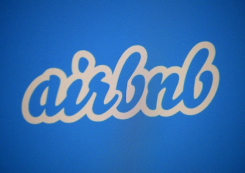 Logement : des New-Yorkais lancent une campagne web contre Airbnb