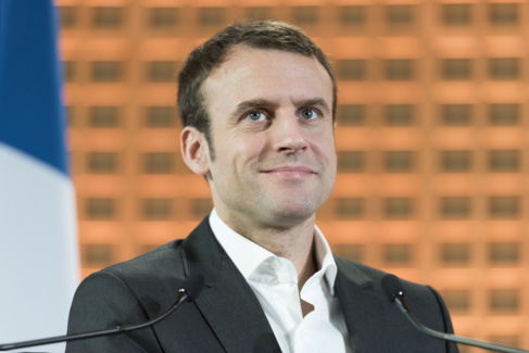 Emmanuel Macron veut une part une de mérite dans le traitement des fonctionnaires