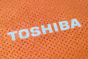 ​Toshiba : l’année se clos avec une perte record et 7 000 emplois supprimés
