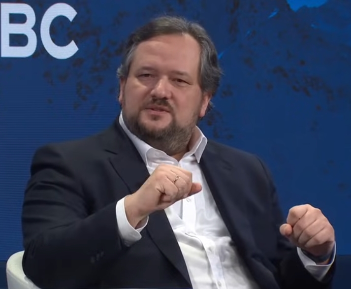 Société générale augmente fortement la rémunération de Slawomir Krupa