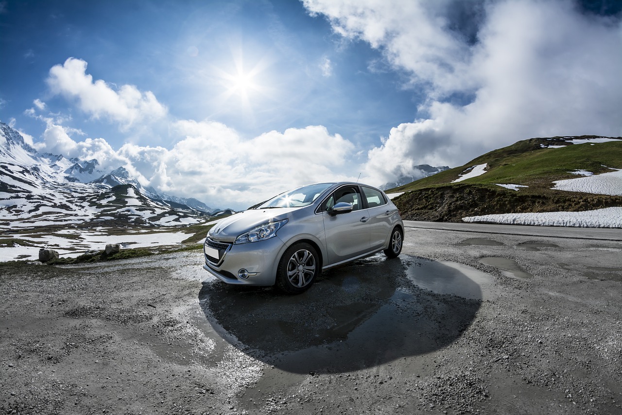 Le groupe PSA achète Opel et Vauxhall