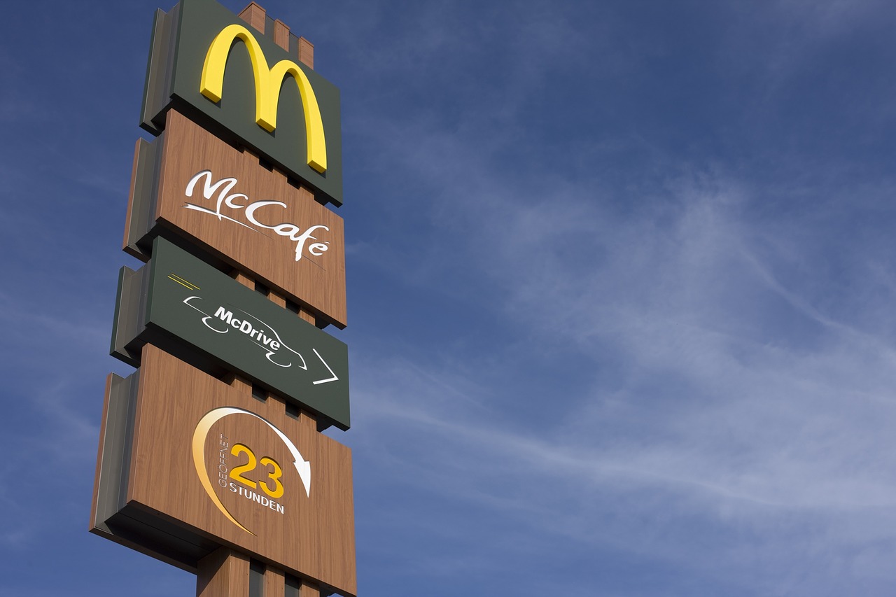 McDonald’s va livrer à domicile