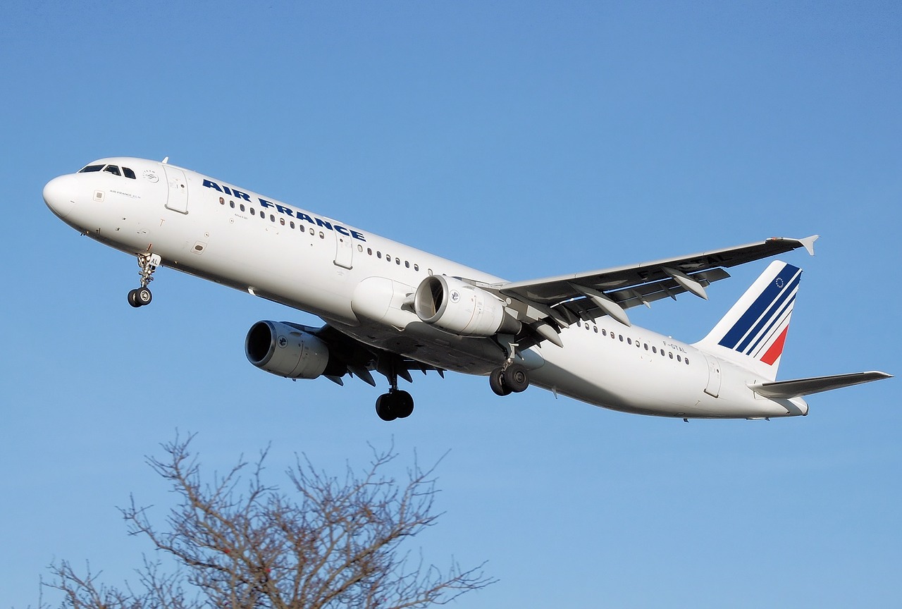 Air France lance sa nouvelle compagnie aérienne Joon