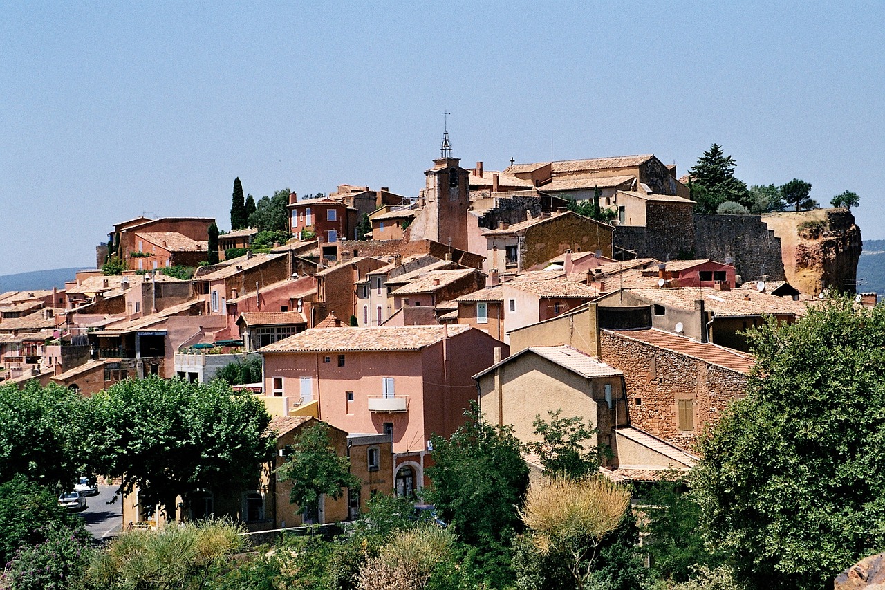 Le gouvernement annule 300 millions d'euros de crédit pour les collectivités territoriales