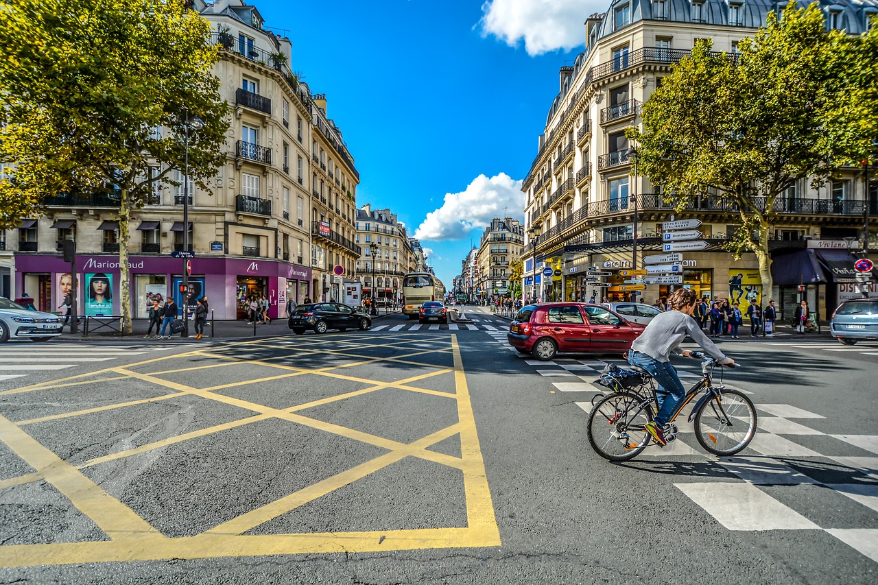 La mairie de Paris va casser le contrat entre Autolib' et Bolloré