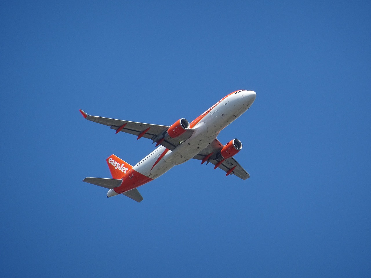 Ryanair, IAG, EasyJet et Wizz Air portent plainte contre la France