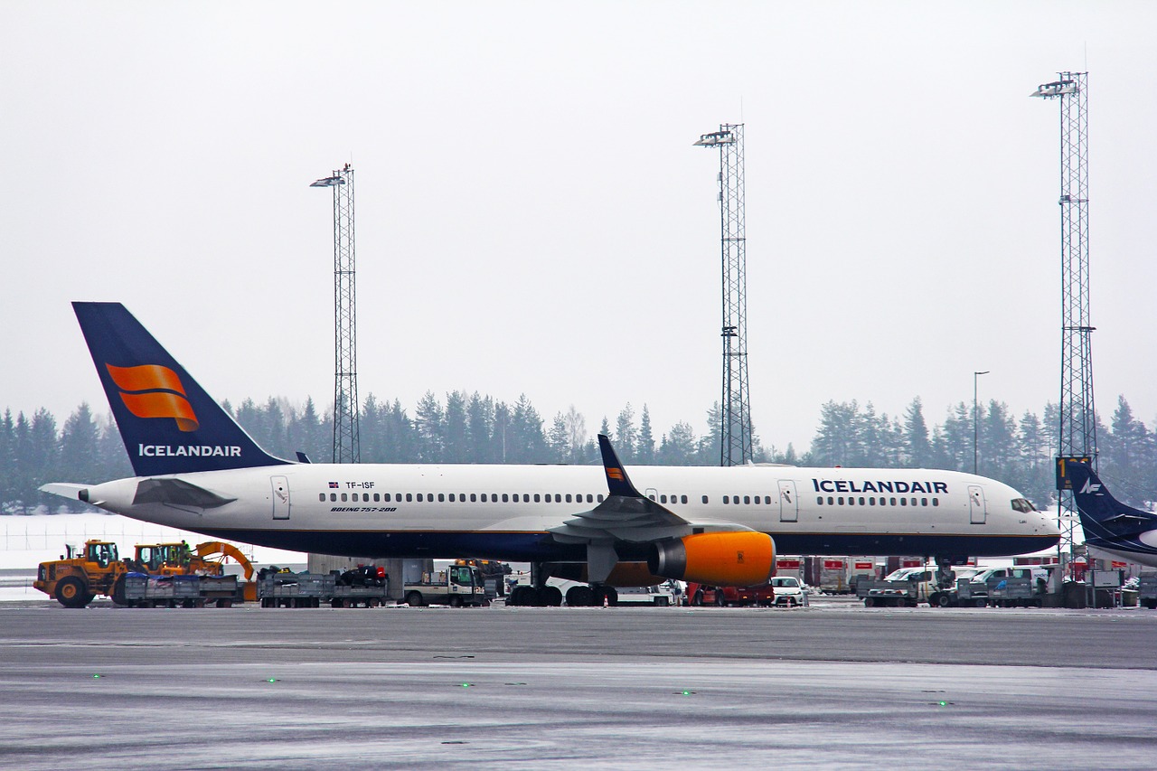Vols transatlantiques à bas coût : Icelandair avale Wow