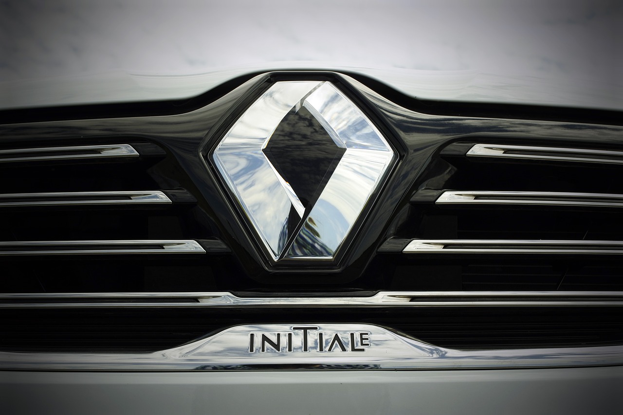 Pour Renault, Bruno Le Maire privilégie l’alliance avec Nissan