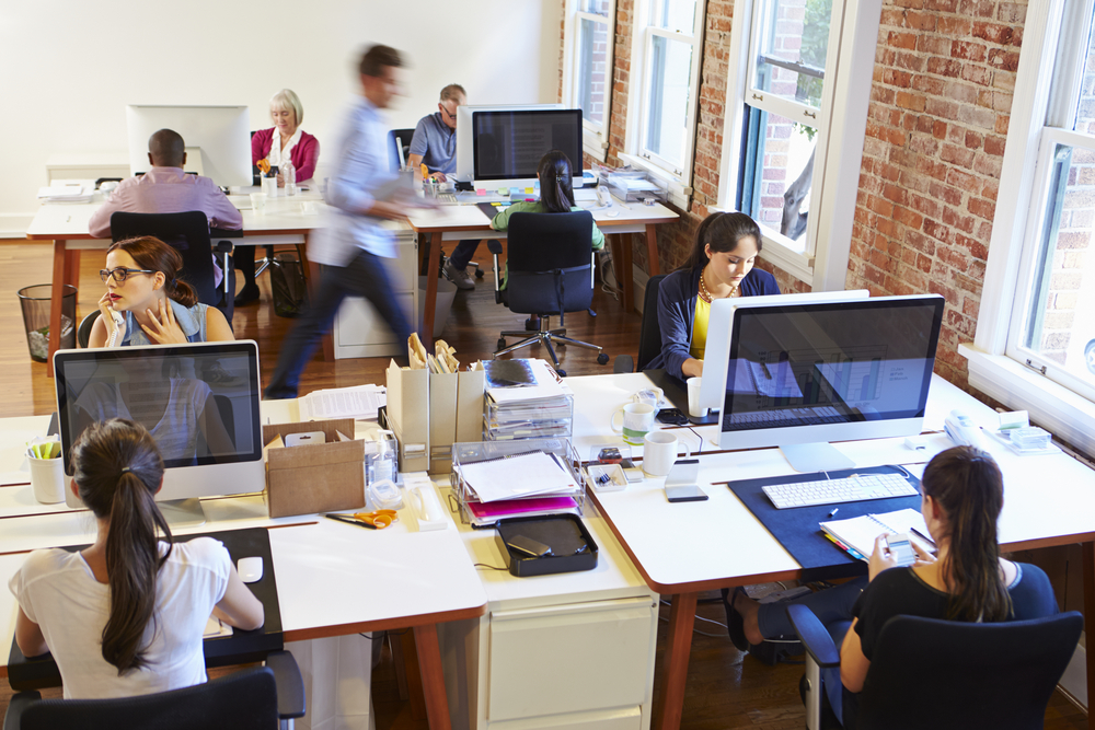 Les nuisances sonores se multiplient au travail