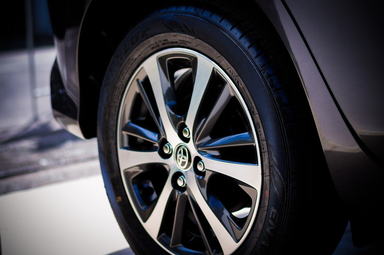 Toyota reprend l'activité à son usine de Valenciennes Toyota reprend l'activité à son usine de Valenciennes