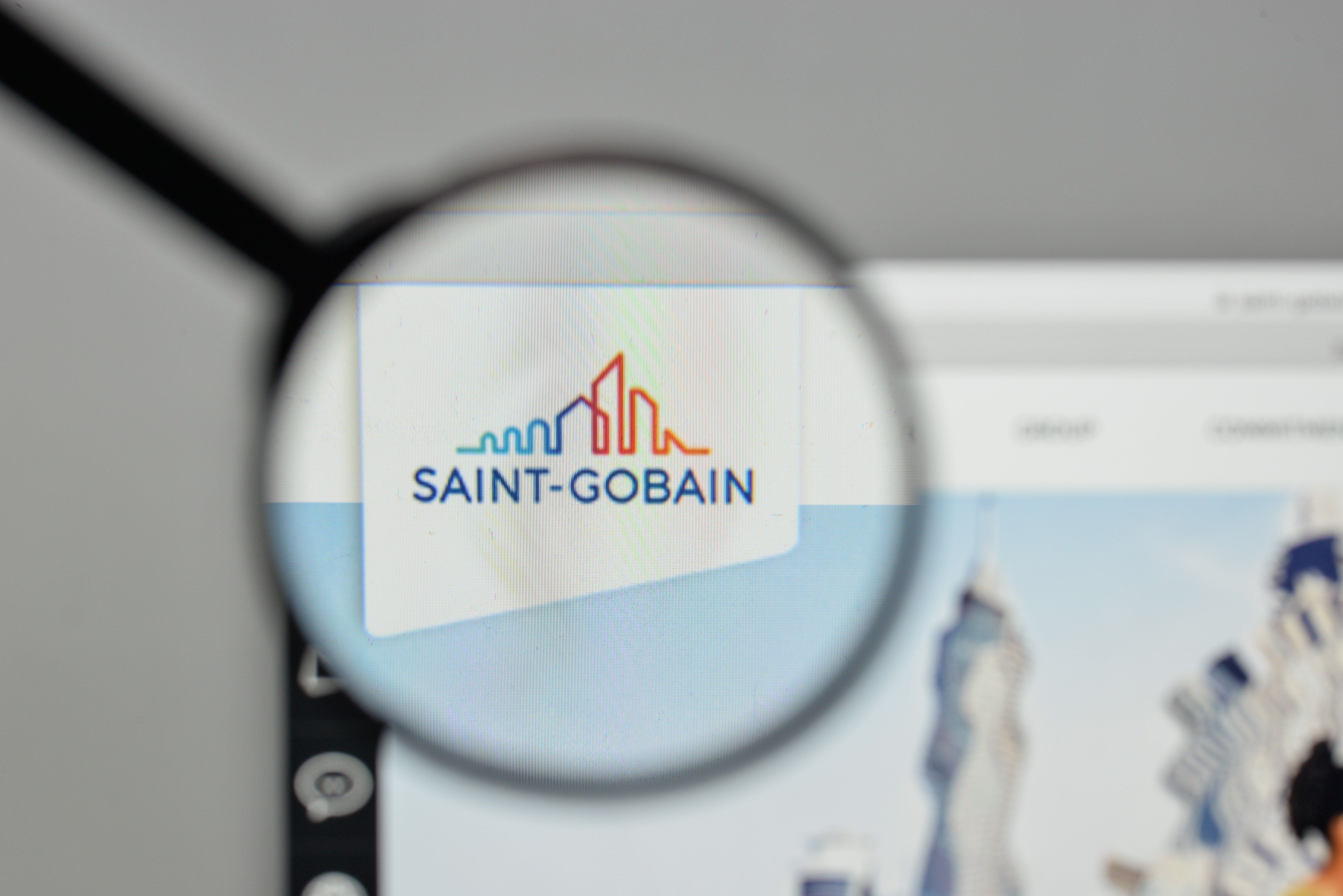 ​Energie, matières premières : Saint-Gobain révise à la hausse ses coûts pour 2021