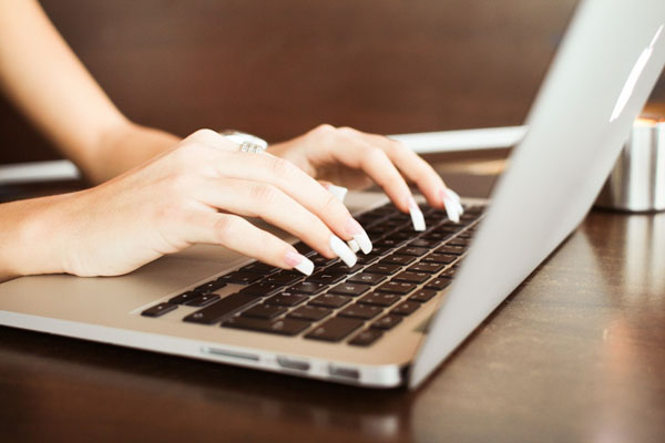 Sites marchands en ligne : la balance e-commerciale française à la peine