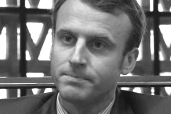 Emmanuel Macron dément avoir remis en cause les 35 heures Emmanuel Macron dément avoir remis en cause les 35 heures