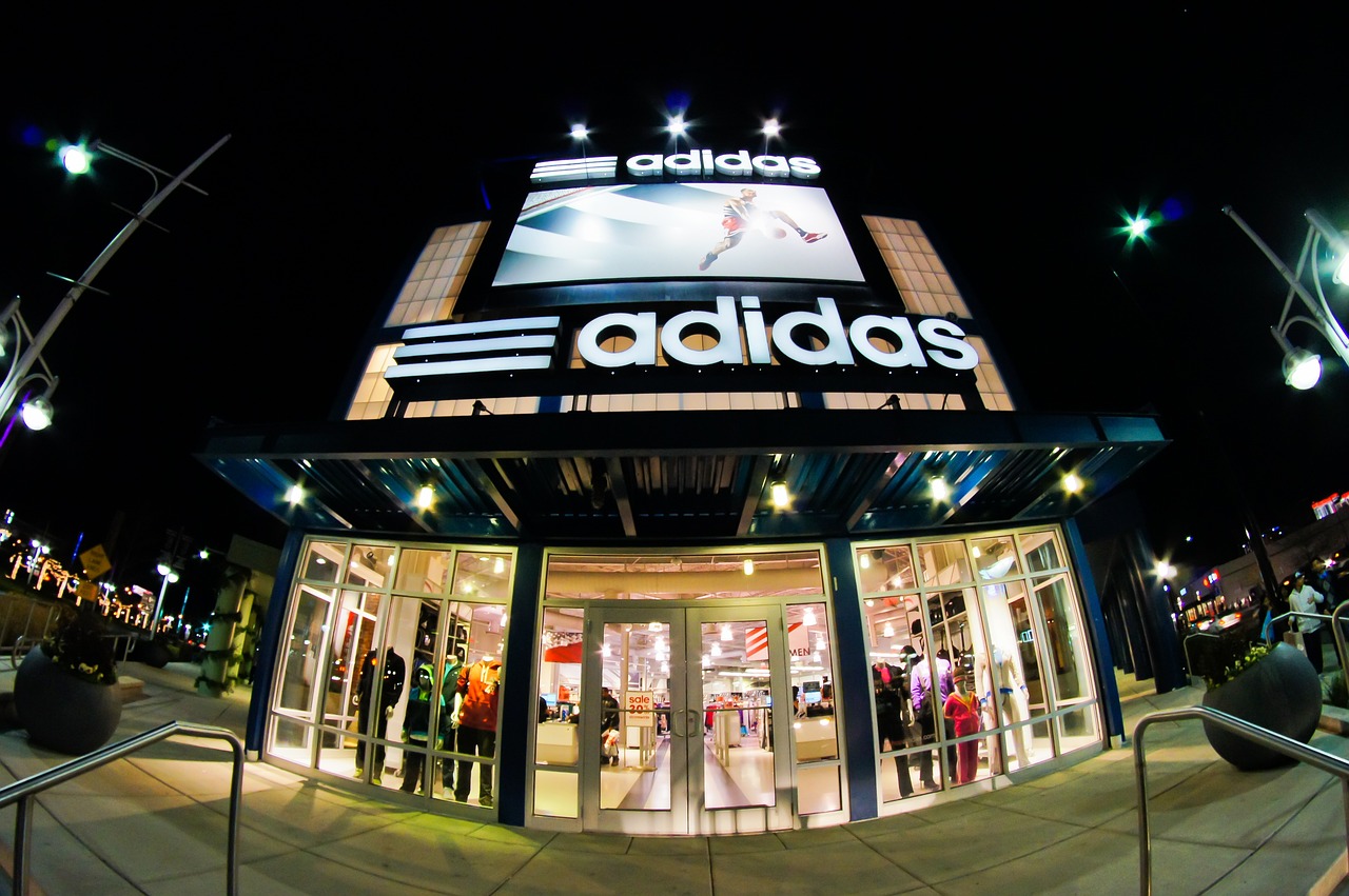 Adidas revient en pleine forme après une passe difficile