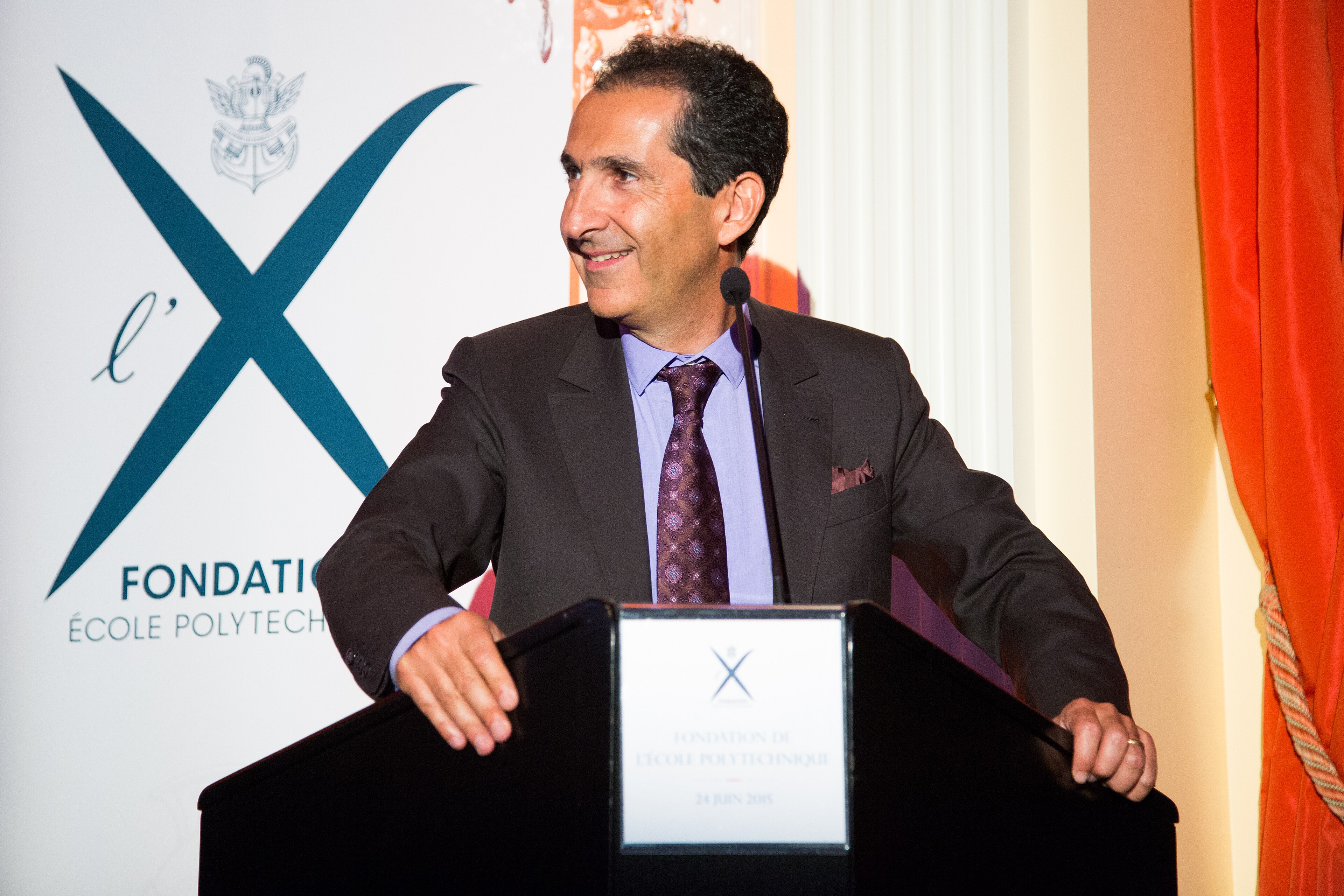 Patrick Drahi fragilisé par une saisie immobilière en Suisse